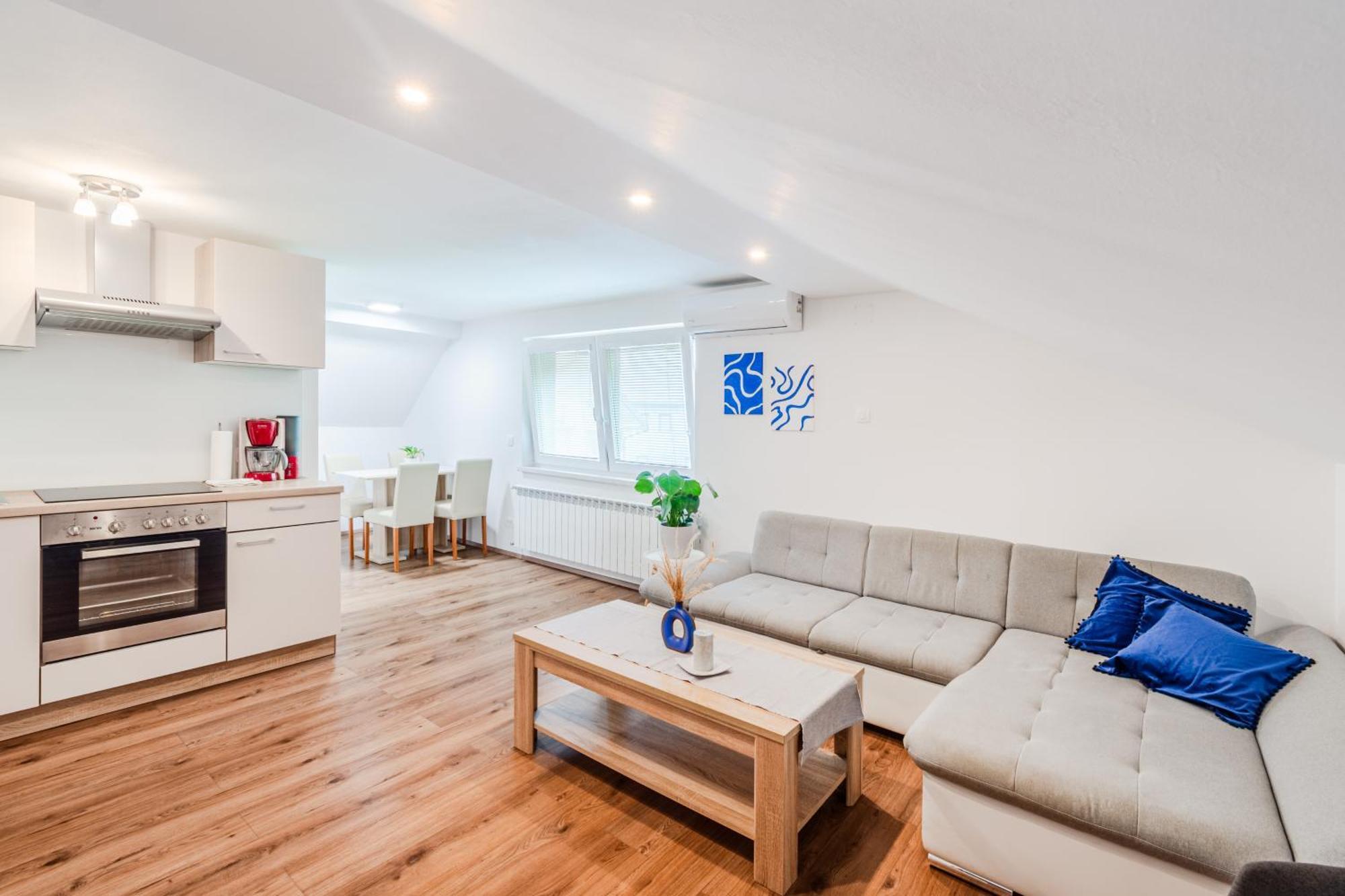 Apartmaji Mausi Bovec Eksteriør bilde