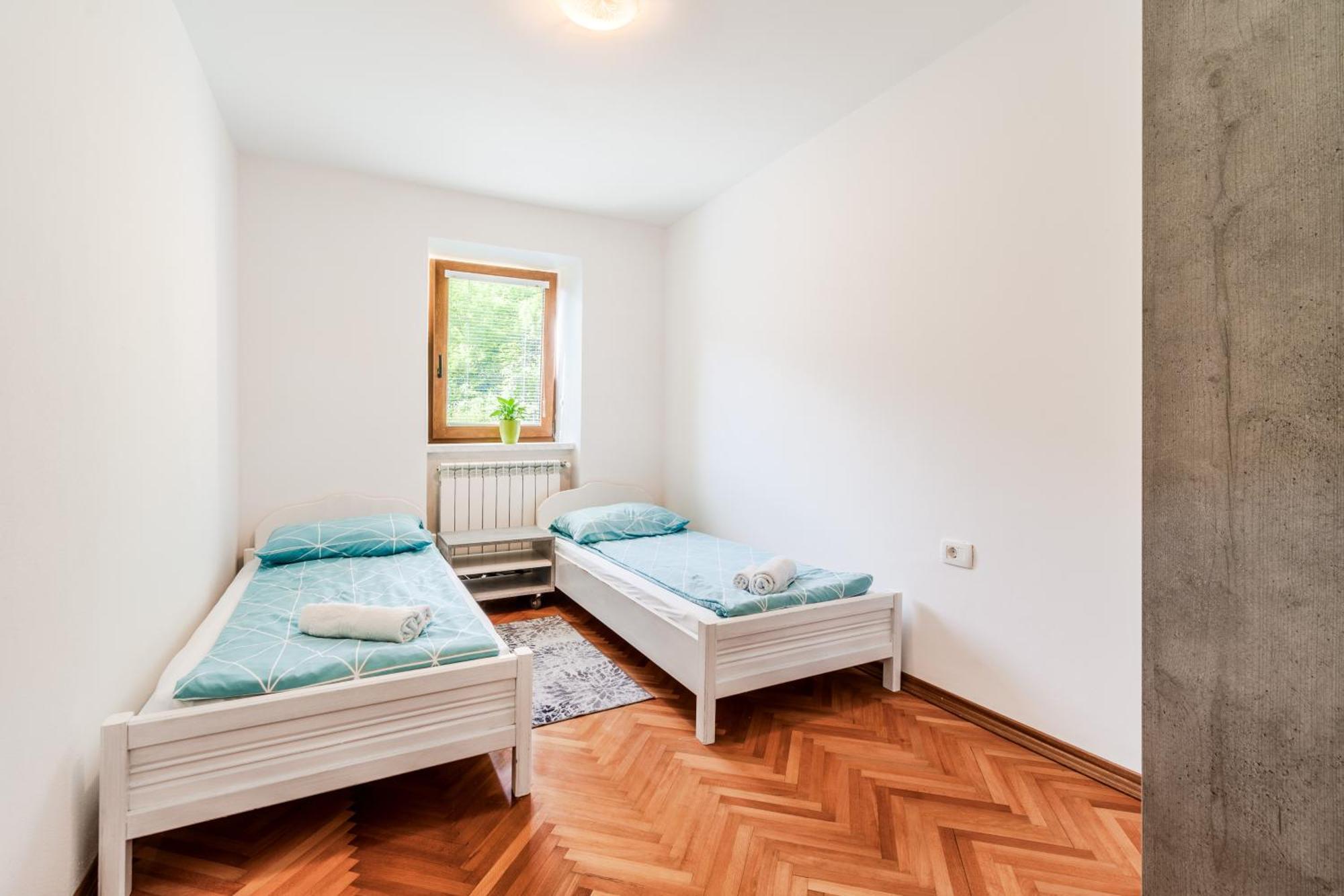 Apartmaji Mausi Bovec Eksteriør bilde
